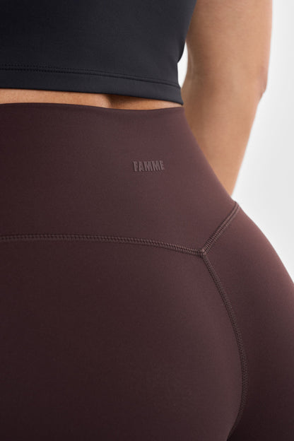 Signature Straight Leg Pants