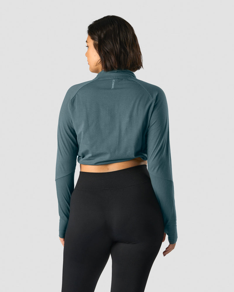 define cropped 1/4 zip adjustable jungle green