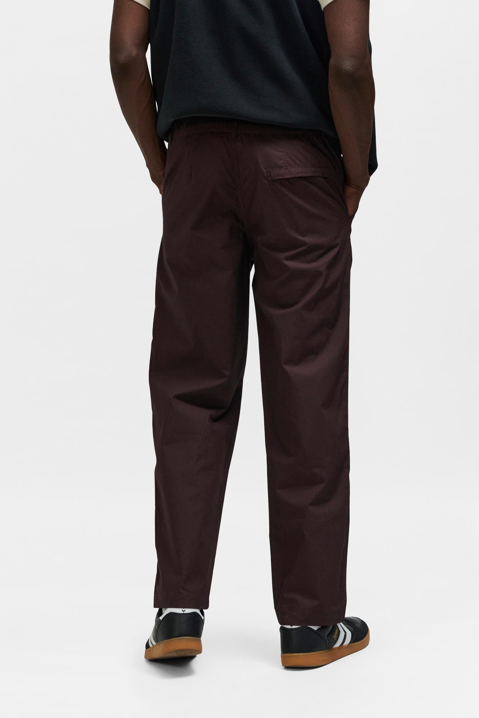 HUMMEL - Hmlchino Pant Bee - Chocolate Plum