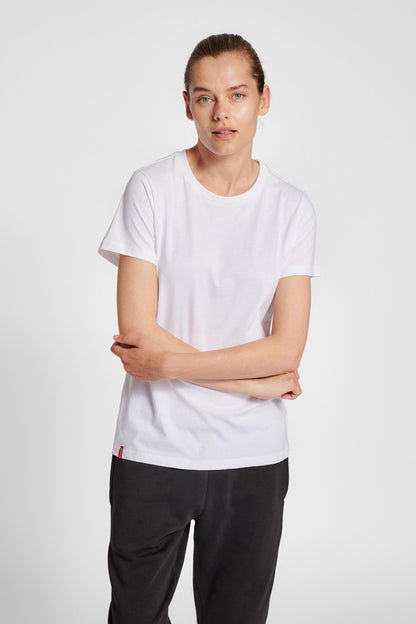 HUMMEL - Hmlred Basic T-shirt S/s Woman - White