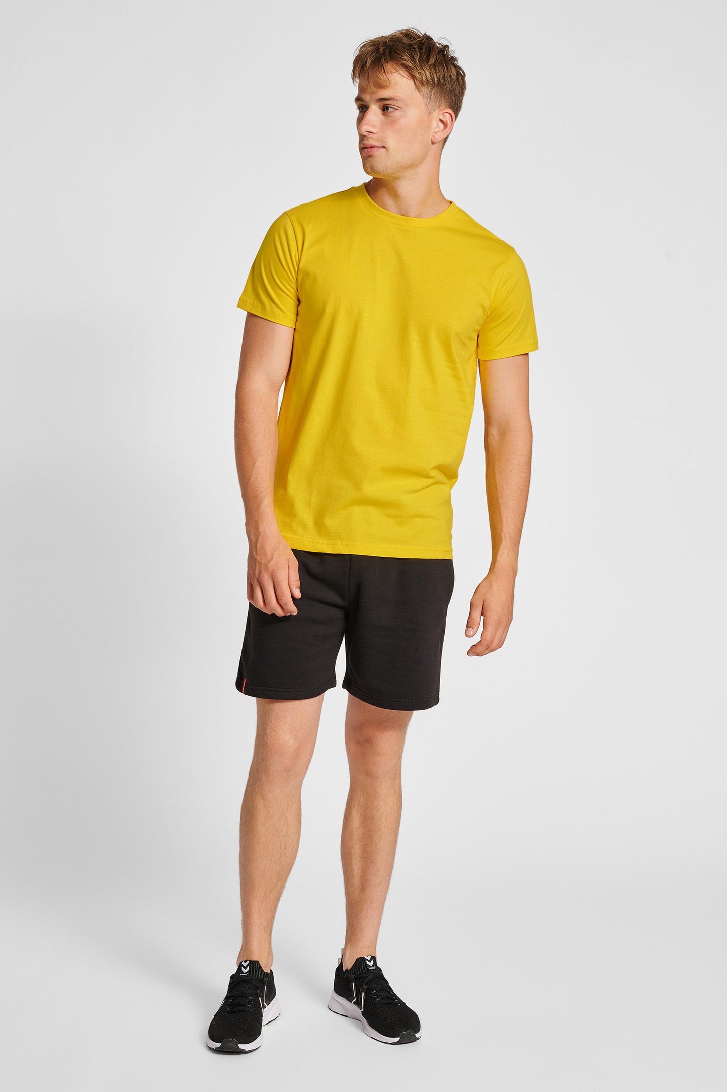 HUMMEL - Hmlred Heavy T-shirt S/s - Empire Yellow