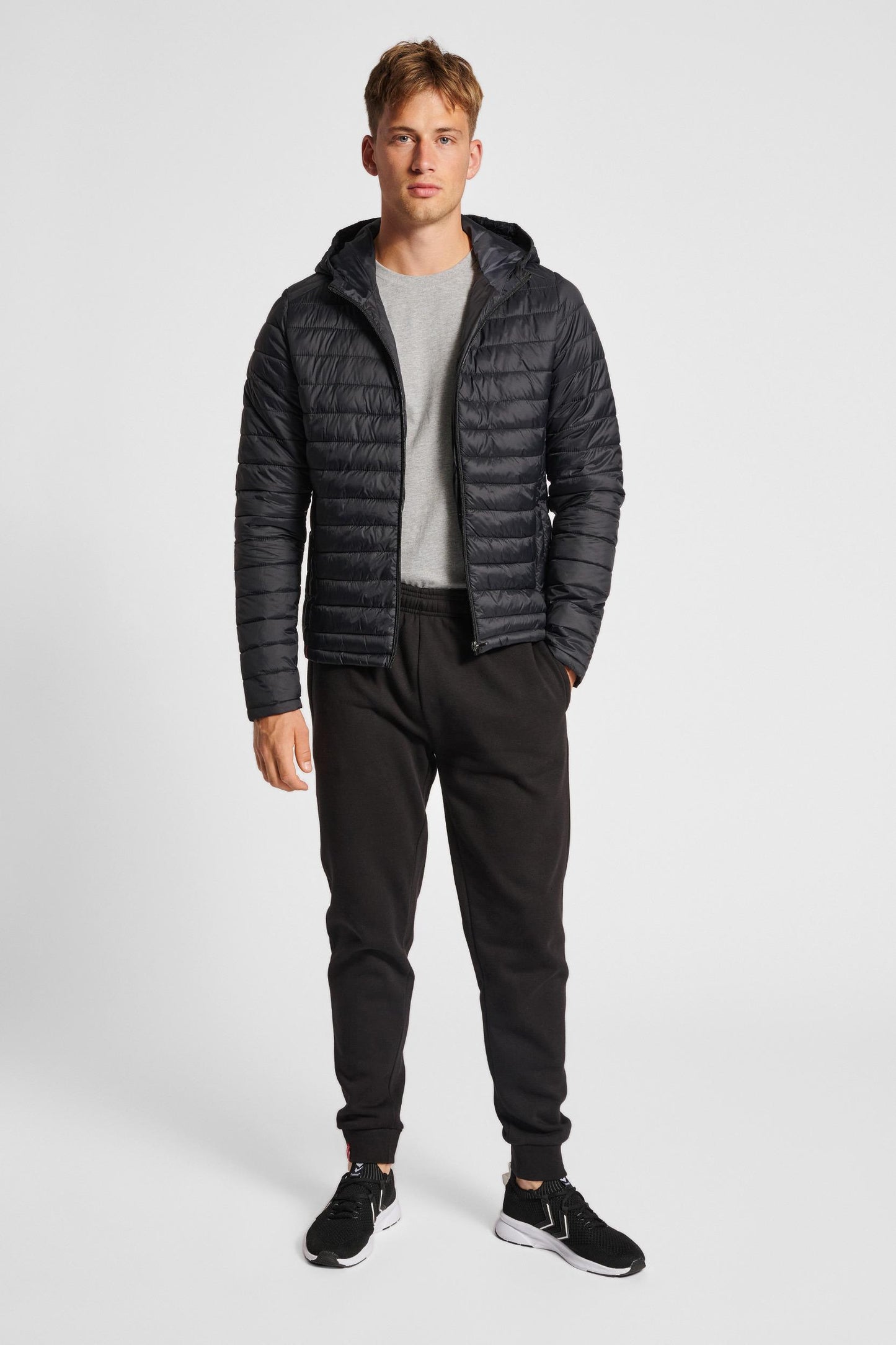 HUMMEL - Hmlred Quilted Hood Jacket - Black