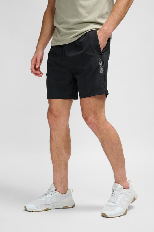 HUMMEL - Hmlte Base Woven Shorts - Black