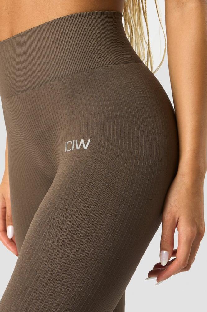 ICANIWILL - Ribbed Define Seamless Tights - Dark Sand